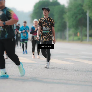 Runner Photo 6425450