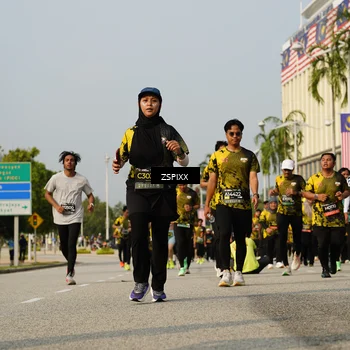 Runner Photo 6425453