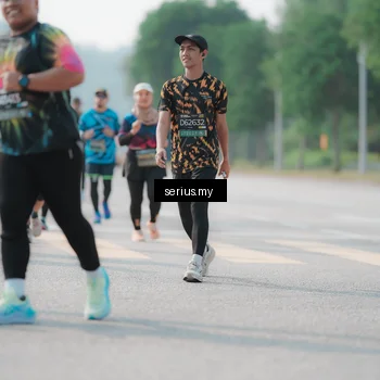 Runner Photo 6425458
