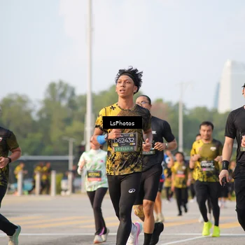 Runner Photo 6425459
