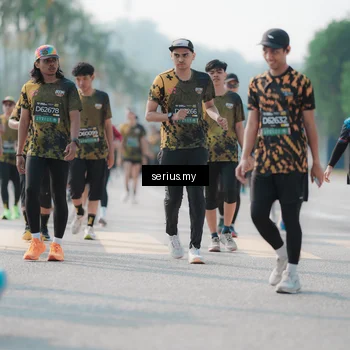 Runner Photo 6425464