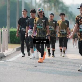 Runner Photo 6425477