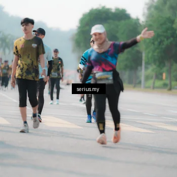 Runner Photo 6425483