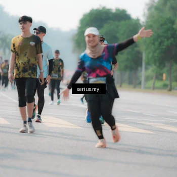 Runner Photo 6425486