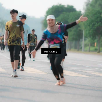 Runner Photo 6425490