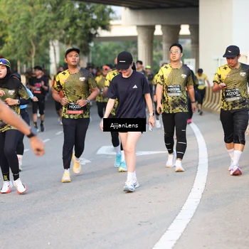 Runner Photo 6425494
