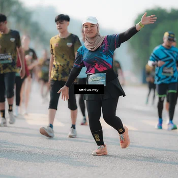 Runner Photo 6425495
