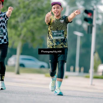 Runner Photo 6425502