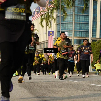 Runner Photo 6425503