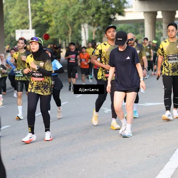 Runner Photo 6425510
