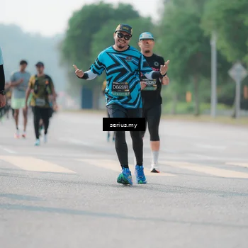 Runner Photo 6425512