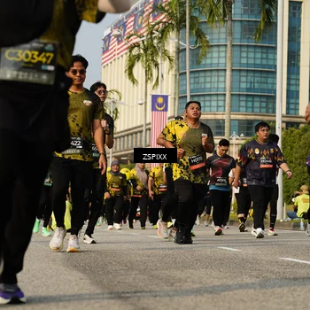 Runner Photo 6425515