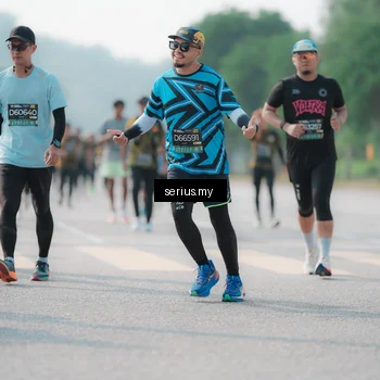 Runner Photo 6425517