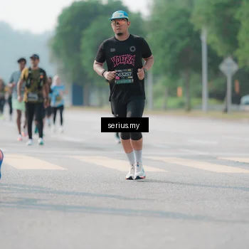 Runner Photo 6425521