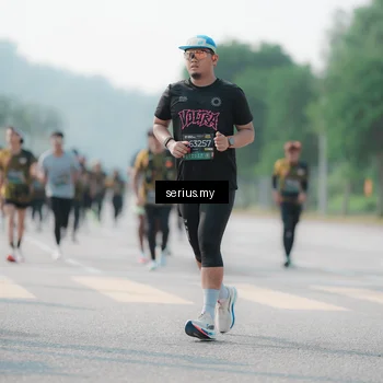 Runner Photo 6425532