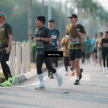 Runner Photo 6425555