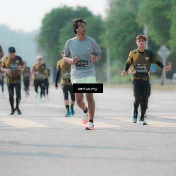 Runner Photo 6425562