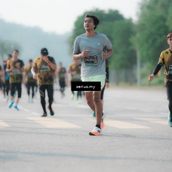 Runner Photo 6425575