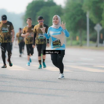 Runner Photo 6425601