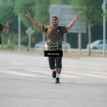 Runner Photo 6425622