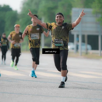 Runner Photo 6425628