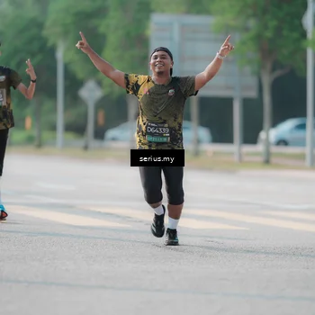 Runner Photo 6425633