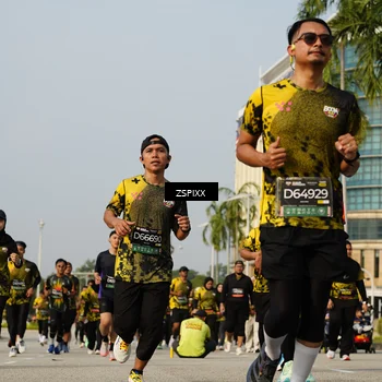 Runner Photo 6425639