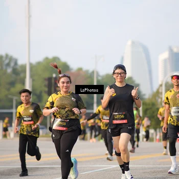 Runner Photo 6425641