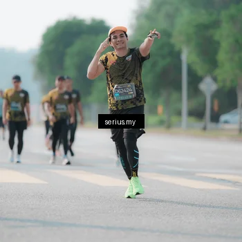 Runner Photo 6425659