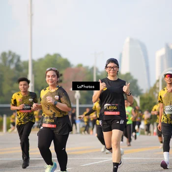 Runner Photo 6425660