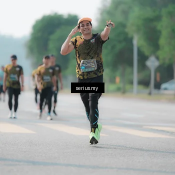 Runner Photo 6425667