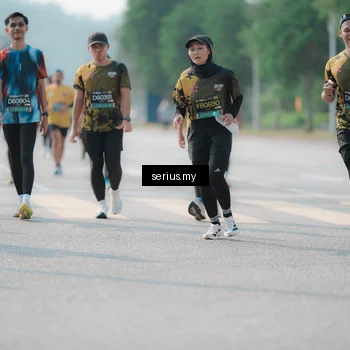 Runner Photo 6425670
