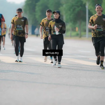 Runner Photo 6425675