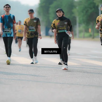Runner Photo 6425677
