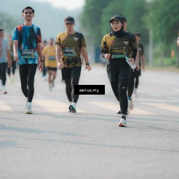 Runner Photo 6425678