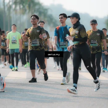 Runner Photo 6425683