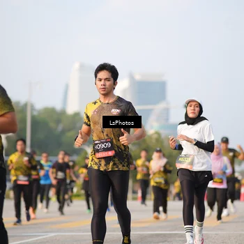 Runner Photo 6425687