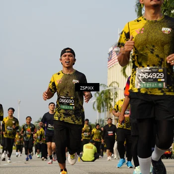 Runner Photo 6425690