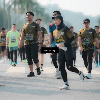 Runner Photo 6425697