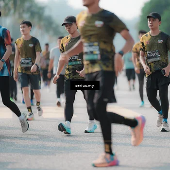 Runner Photo 6425699