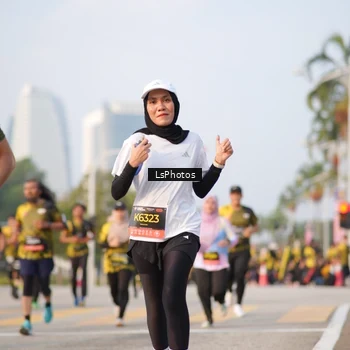 Runner Photo 6425708
