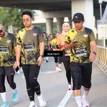 Runner Photo 6425711