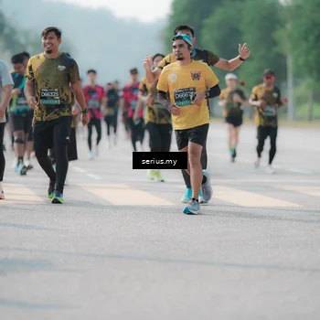 Runner Photo 6425731