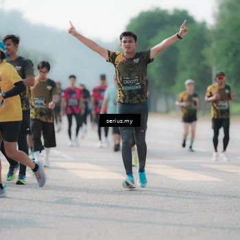 Runner Photo 6425735