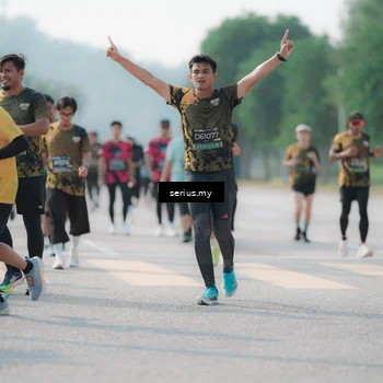 Runner Photo 6425741