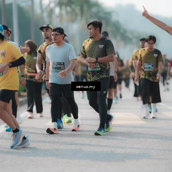 Runner Photo 6425747
