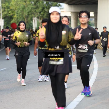 Runner Photo 6425761