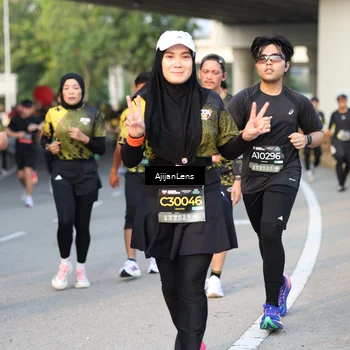 Runner Photo 6425781