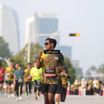 Runner Photo 6425788