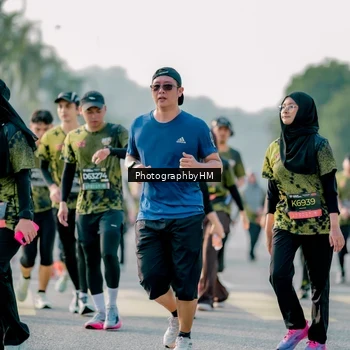 Runner Photo 6425794